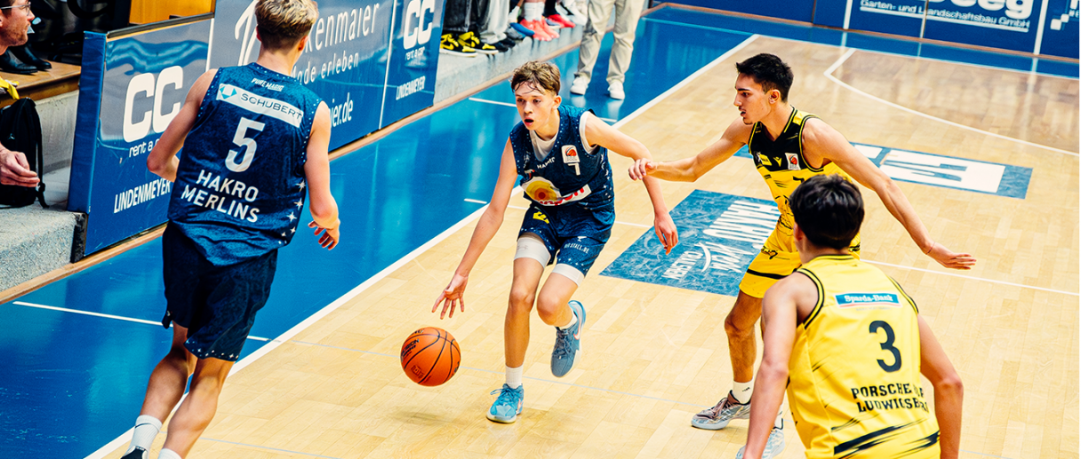 Das aktuelle Bild hat keinen Alternativtext. Der Dateiname ist: Vorbericht-KW-44.png