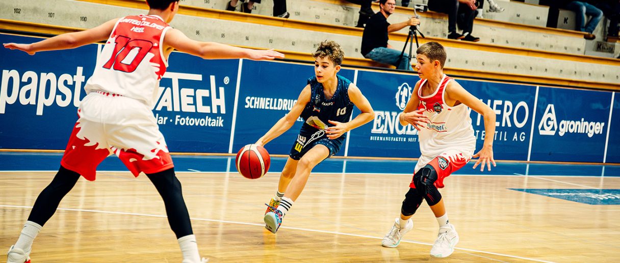 Das aktuelle Bild hat keinen Alternativtext. Der Dateiname ist: Herbstcamp.jpg