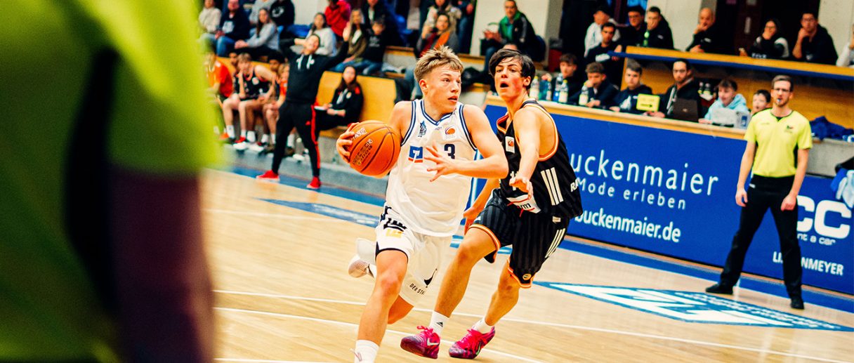 Das aktuelle Bild hat keinen Alternativtext. Der Dateiname ist: Beitragsbild-Merlins-Nachwuchswochenende.jpg