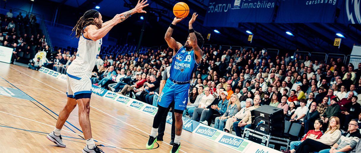 Das aktuelle Bild hat keinen Alternativtext. Der Dateiname ist: Nachbericht-Karlsruhe.jpg