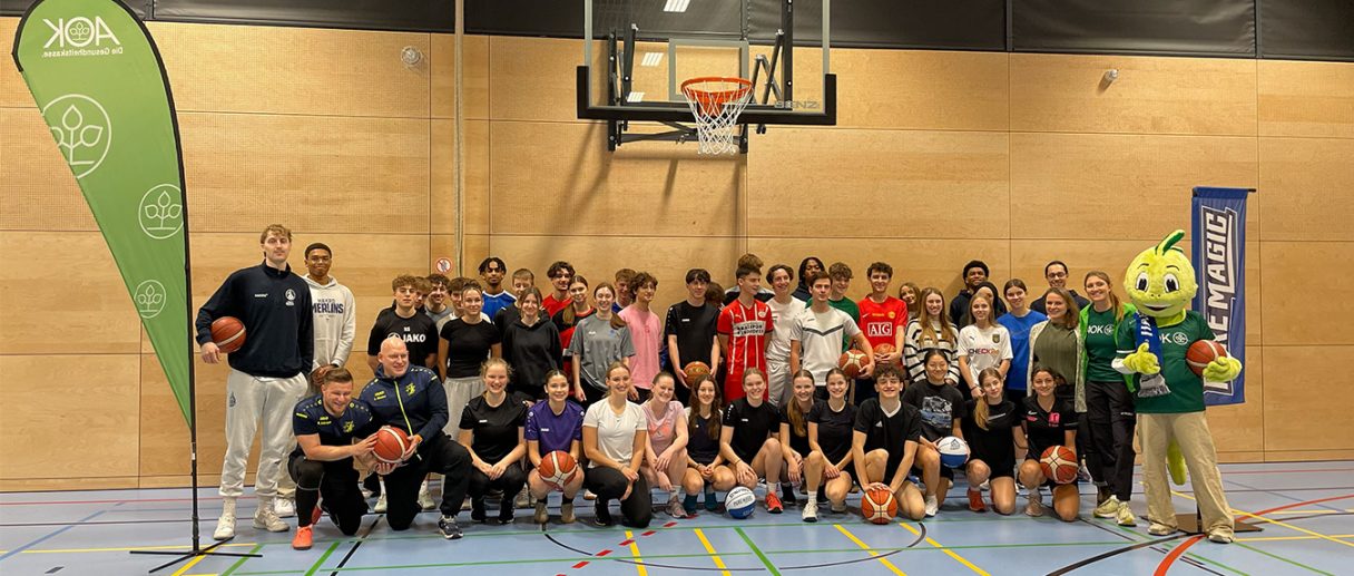 Das aktuelle Bild hat keinen Alternativtext. Der Dateiname ist: Schulbesuch-Kuenzelsau.jpg