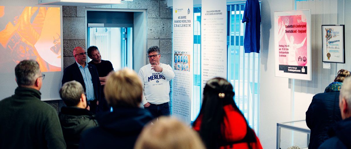 Aktuelles Bild: Führung durch Ausstellung von Martin Romig