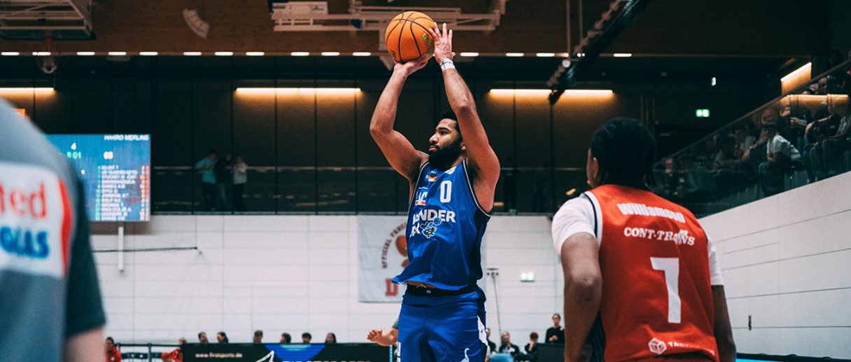 Das aktuelle Bild hat keinen Alternativtext. Der Dateiname ist: Vorbericht-Bremerhaven.jpg