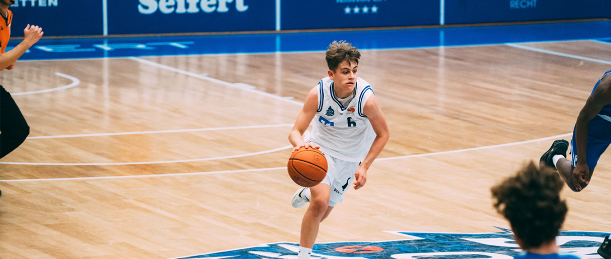 Aktuelles Bild: Linus Ohr beim JBBL Spiel