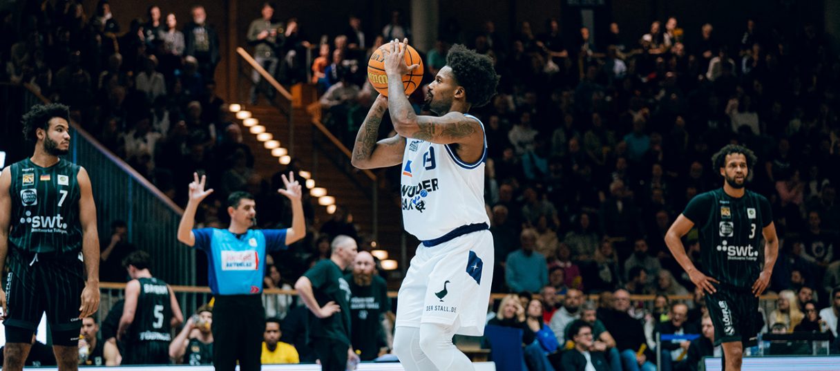 Freiwurf Vinnie Shahid