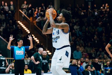 Freiwurf Vinnie Shahid