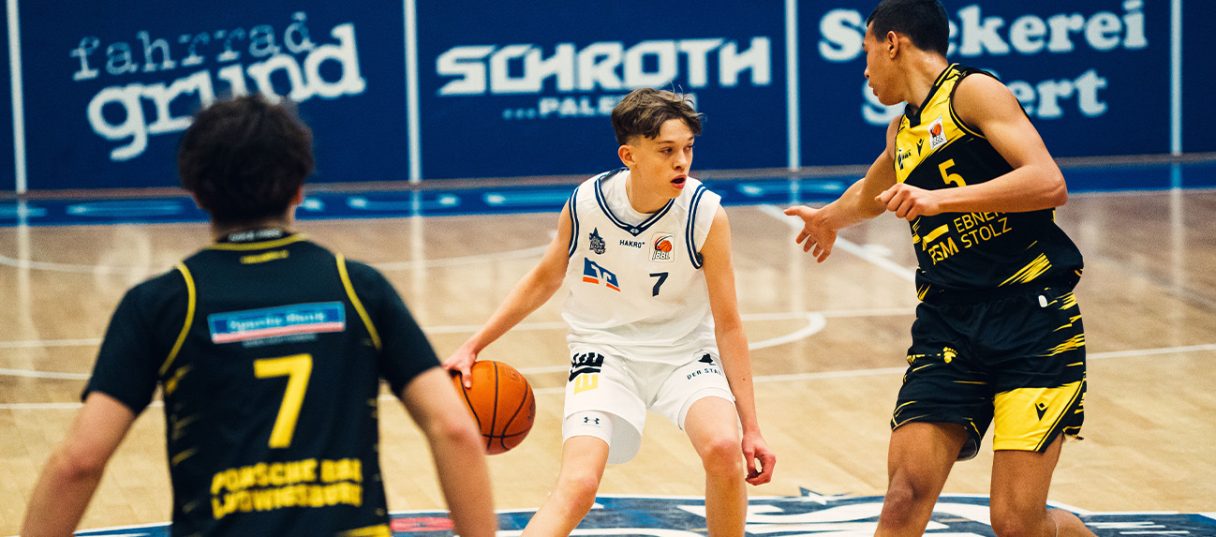 Merlins-Nachwuchsspieler in der HAKRO Arena