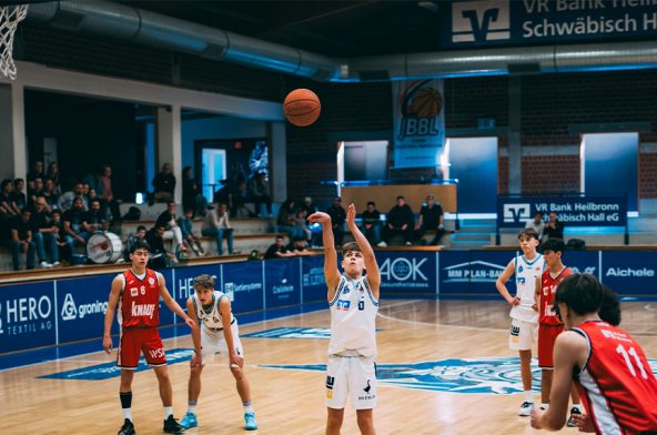 Linus Ohr beim Freiwurf