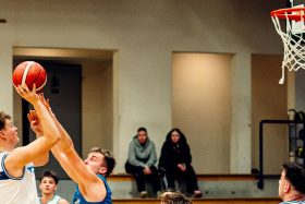 Mitteldistanzwurf Herren II