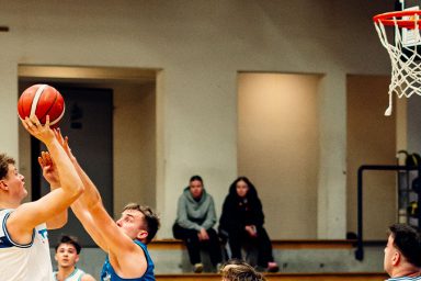 Mitteldistanzwurf Herren II