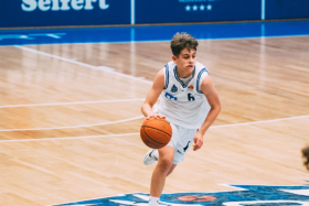 Linus Ohr beim JBBL Spiel
