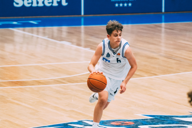 Linus Ohr beim JBBL Spiel